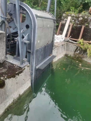 IP55 καθαρίζοντας οθόνη φραγμών τσουγκρανών απορριμμάτων μηχανών 0.3-1.5KW ραφιών απορριμμάτων