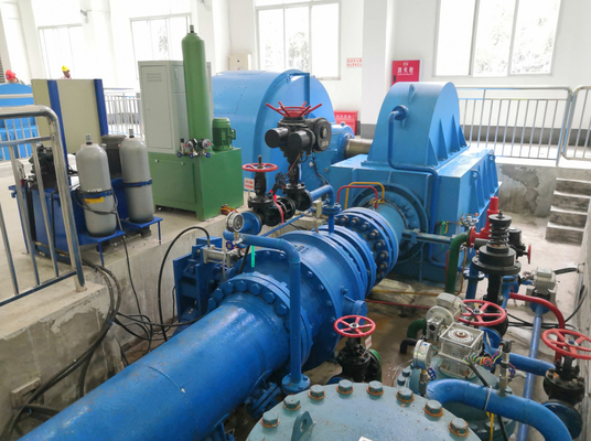 υδρο στρόβιλος 1500kw Pelton στις εγκαταστάσεις υδρο παραγωγής ενέργειας 1000RPM αβούρτσιστες
