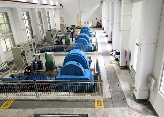 υδρο στρόβιλος 1500kw Pelton στις εγκαταστάσεις υδρο παραγωγής ενέργειας 1000RPM αβούρτσιστες