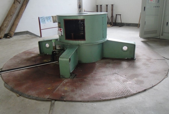 400V κάθετος υδρο στρόβιλος 500kw 11m Kaplan υψηλός αποδοτικός μανομετρικών υψών στήλης νερού σταθερά