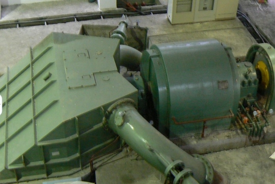 92% οριζόντιος στρόβιλος 2800kw Pelton μικροϋπολογιστών αποδοτικότητας για τις εγκαταστάσεις υδρο παραγωγής ενέργειας