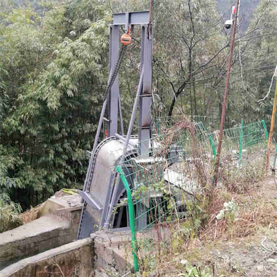 0.41-1.7KW καθαρίζοντας μηχανή ραφιών απορριμμάτων για ETP το φίλτρο νερού αποβλήτων